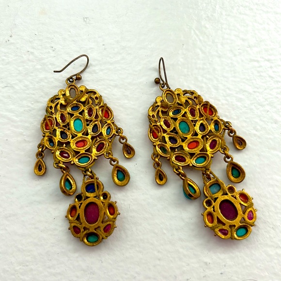 Gorgeous statement earrings - Picture 2 of 3